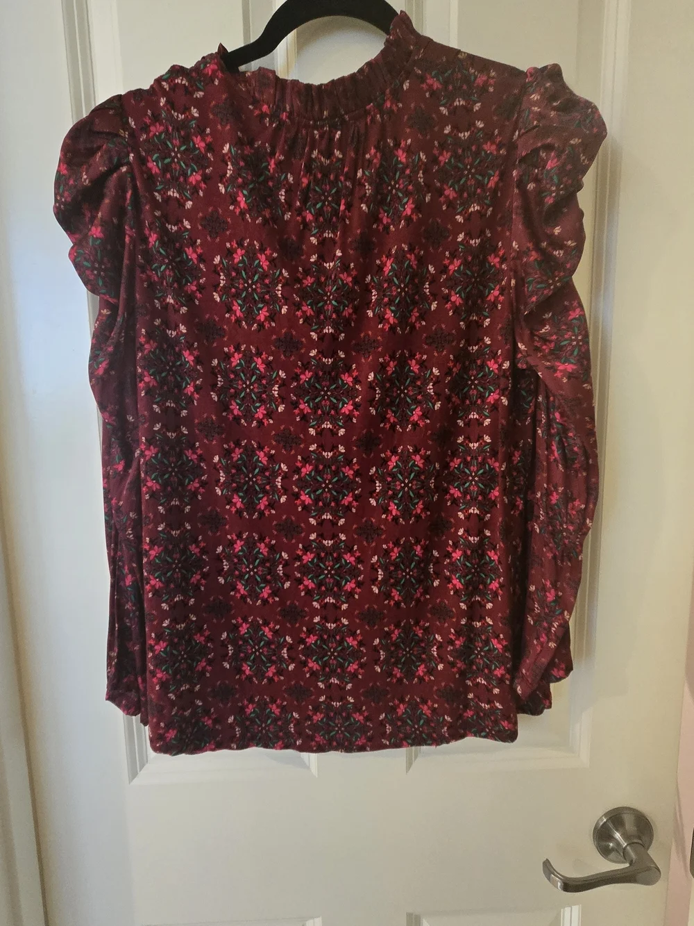LOFT Burgundy Floral Cap-Sleeve Blouse - Picture 2 of 4